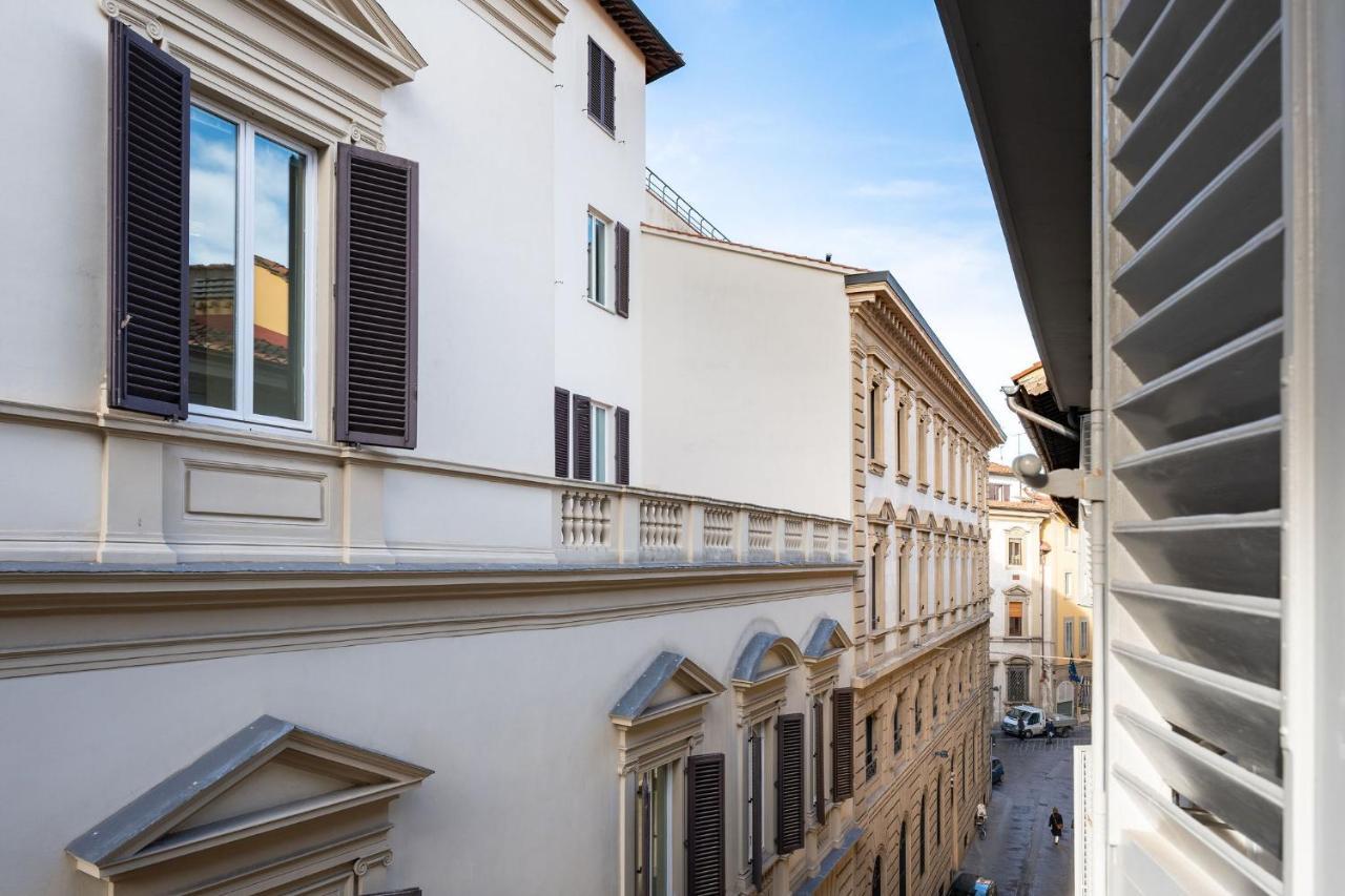 Istay - Zannetti Florence Buitenkant foto